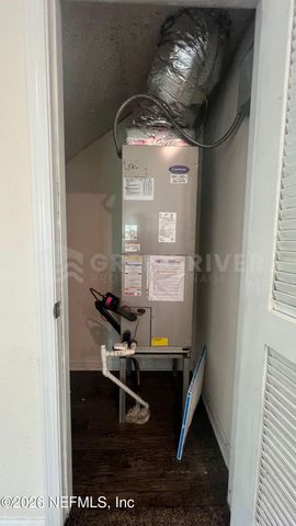 294 ARALIA Lane, Jacksonville, FL 32216