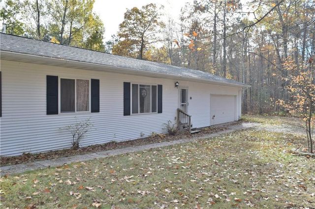 7760 Lake Avenue, Hayward, WI 54843