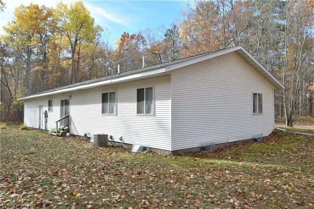 7760 Lake Avenue, Hayward, WI 54843