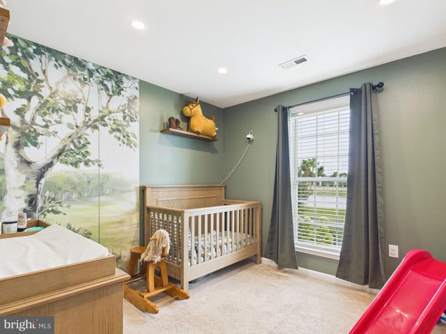 222 BALMORAL LN, Martinsburg, WV 25404