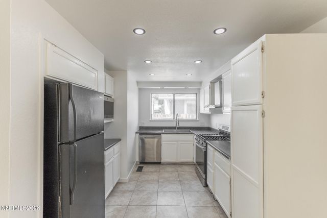 3386 Vista Grande Boulevard, Carson City, NV 89705