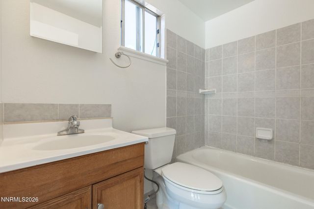 3386 Vista Grande Boulevard, Carson City, NV 89705