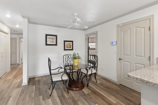 7830 Verna Mae Ave, Sacramento, CA 95828