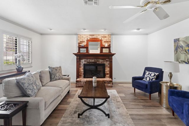 7830 Verna Mae Ave, Sacramento, CA 95828