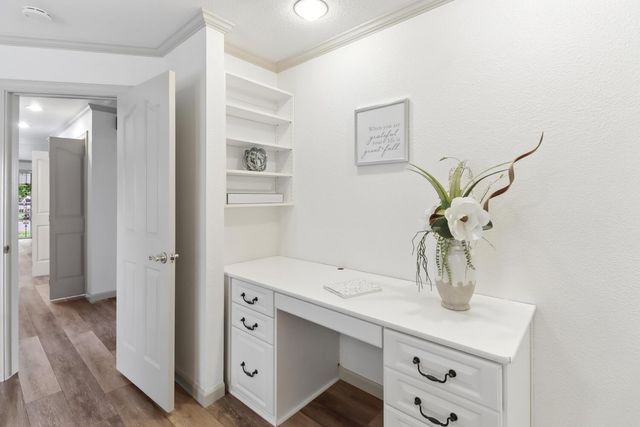 7830 Verna Mae Ave, Sacramento, CA 95828