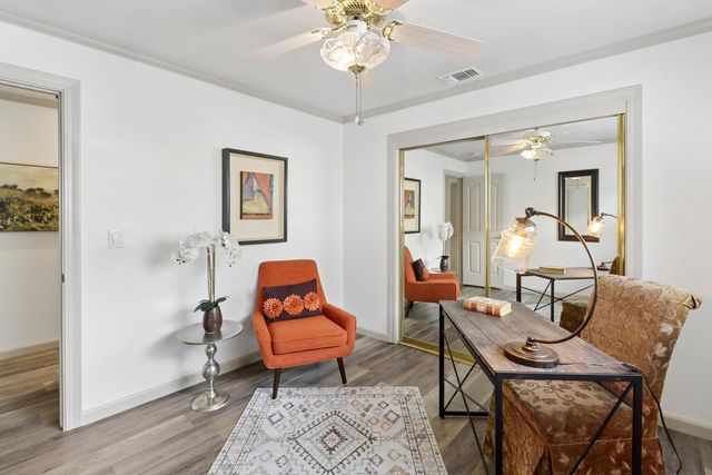 7830 Verna Mae Ave, Sacramento, CA 95828