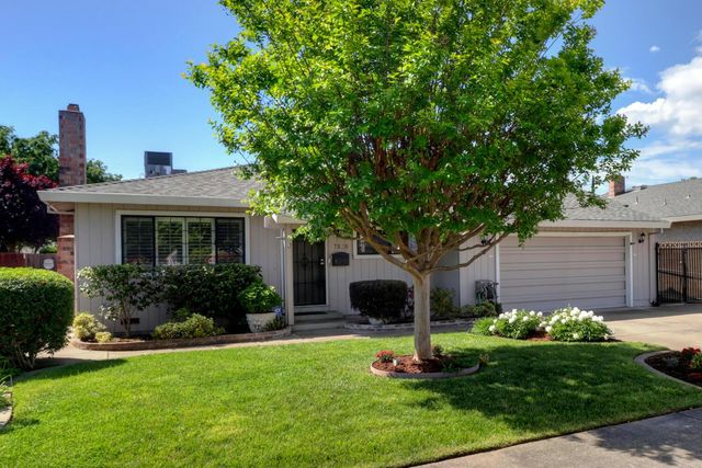 7830 Verna Mae Ave, Sacramento, CA 95828