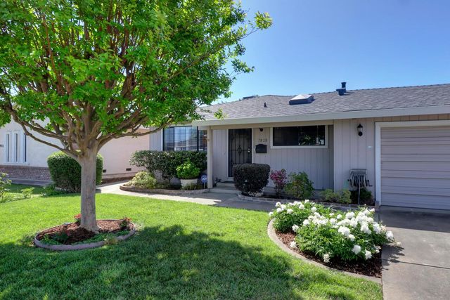 7830 Verna Mae Ave, Sacramento, CA 95828