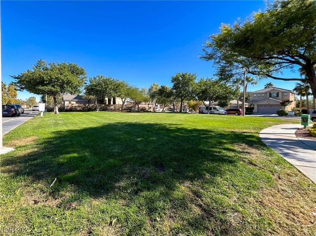 2630 Wind Spinner Street, Las Vegas, NV 89135