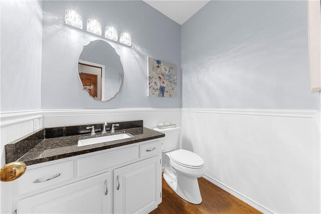 602 Ridgewood Drive, Raymore, MO 64083