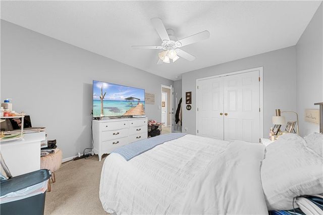 602 Ridgewood Drive, Raymore, MO 64083