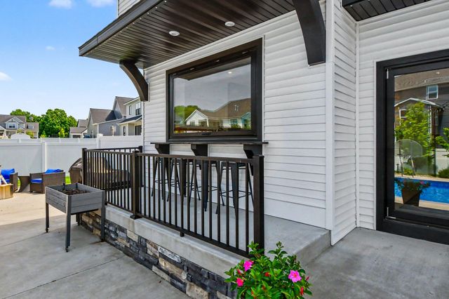 8251 Country Rail Drive Sw, Byron Twp, MI 49315