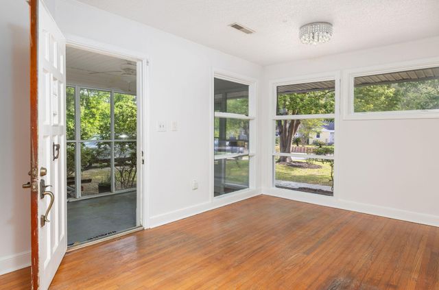 5229 Parkside Drive, North Charleston, SC 29405