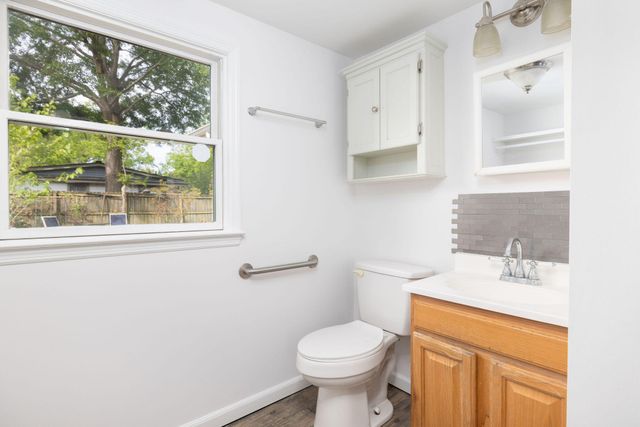 5229 Parkside Drive, North Charleston, SC 29405