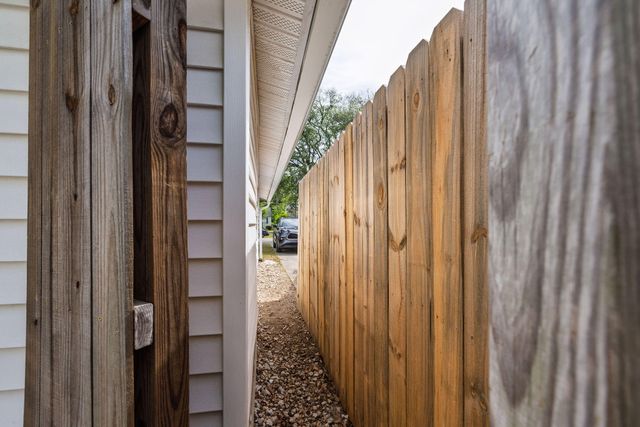 5229 Parkside Drive, North Charleston, SC 29405