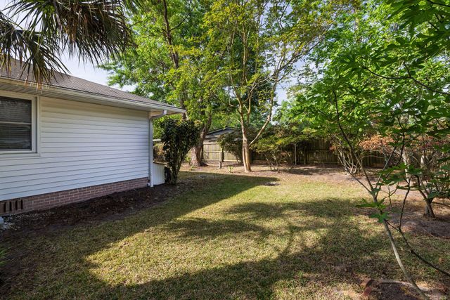 5229 Parkside Drive, North Charleston, SC 29405