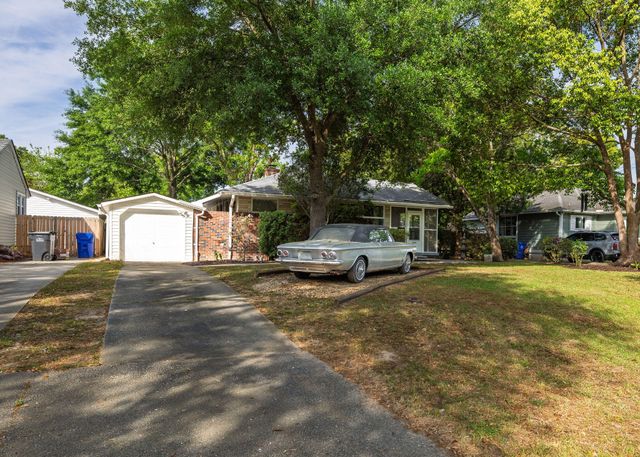 5229 Parkside Drive, North Charleston, SC 29405