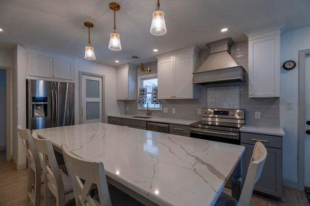 758 Mount Gilead Place Dr., Murrells Inlet, SC 29576