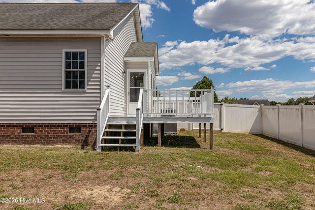 7712 La Finca Road, Elm City, NC 27822