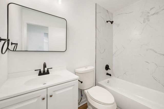 3930 Mill Rock Circle, Sugar Land, TX 77479