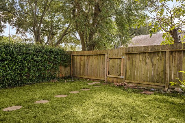 3930 Mill Rock Circle, Sugar Land, TX 77479