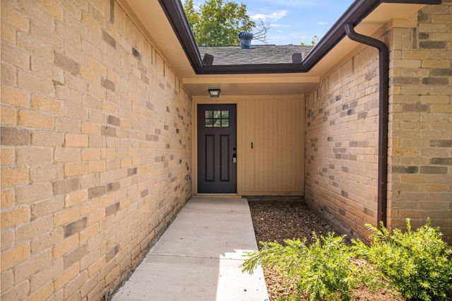 3930 Mill Rock Circle, Sugar Land, TX 77479
