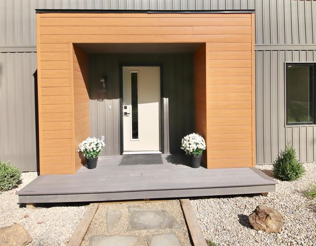 6691 E Lampkins Ridge Road, Bloomington, IN 47401