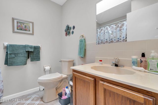1 Speighstown Place, Toms River, NJ 08757