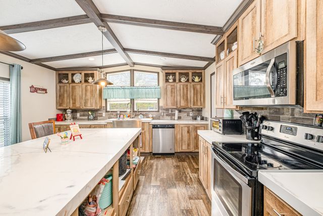 1241 Littleton Ranch Rd, Castalian Springs, TN 37031