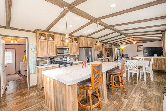 1241 Littleton Ranch Rd, Castalian Springs, TN 37031