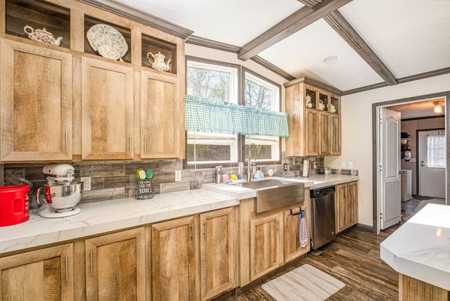 1241 Littleton Ranch Rd, Castalian Springs, TN 37031