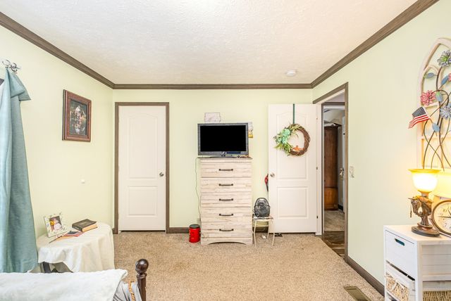 1241 Littleton Ranch Rd, Castalian Springs, TN 37031