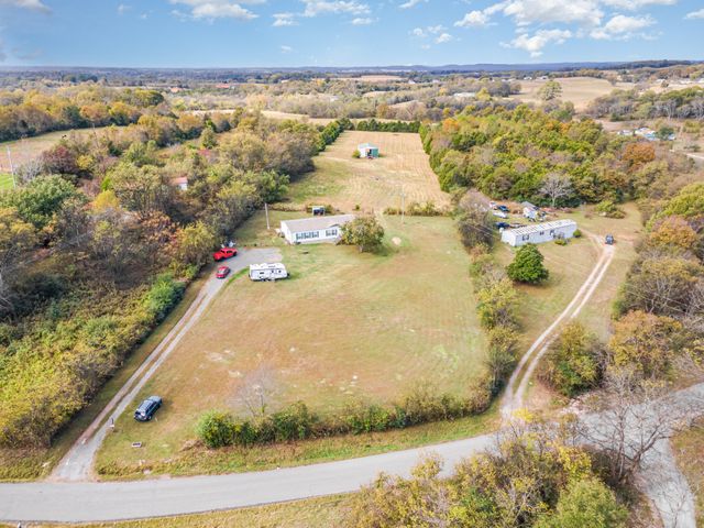 1241 Littleton Ranch Rd, Castalian Springs, TN 37031