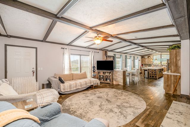 1241 Littleton Ranch Rd, Castalian Springs, TN 37031