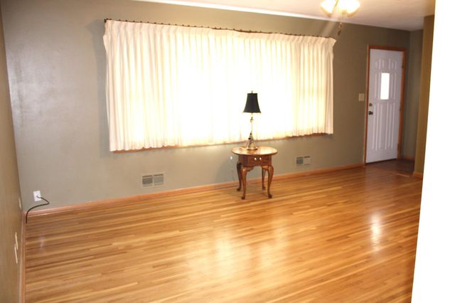 1707 7th Street NE, Rochester, MN 55906