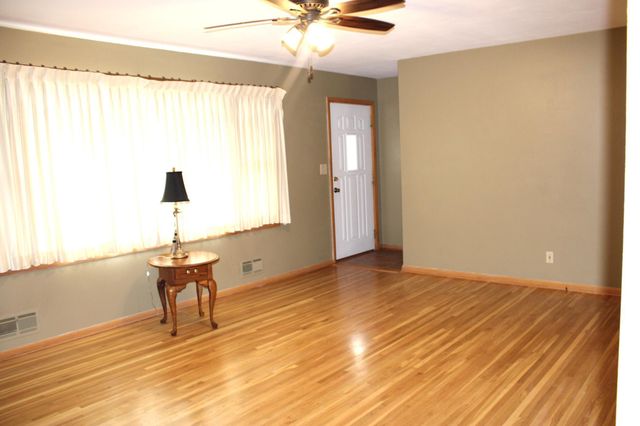 1707 7th Street NE, Rochester, MN 55906