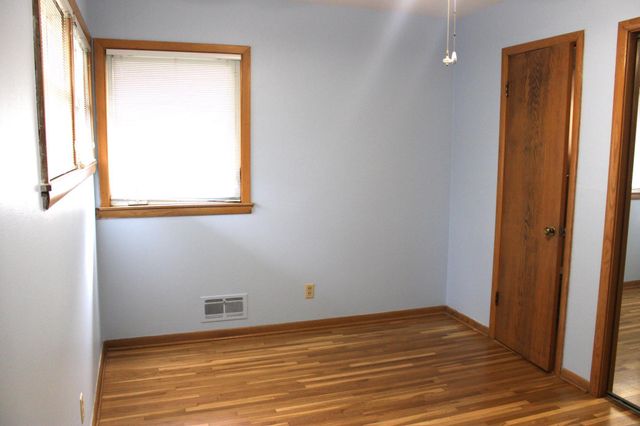 1707 7th Street NE, Rochester, MN 55906