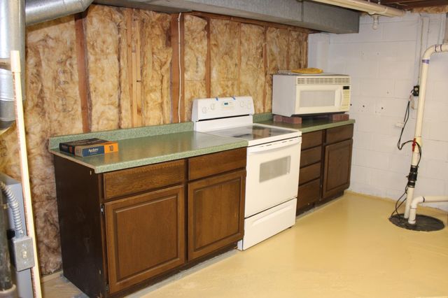 1707 7th Street NE, Rochester, MN 55906