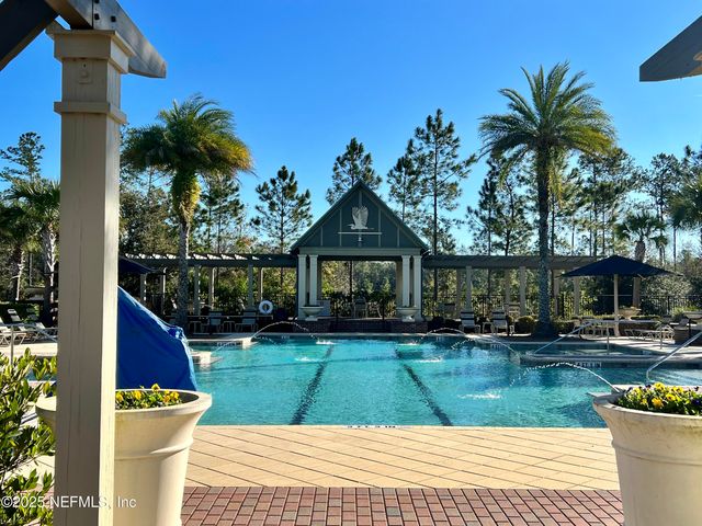 1585 E WINDY WILLOW Drive, St. Augustine, FL 32092