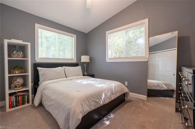 4306 Onawa LN, Chesapeake, VA 23325