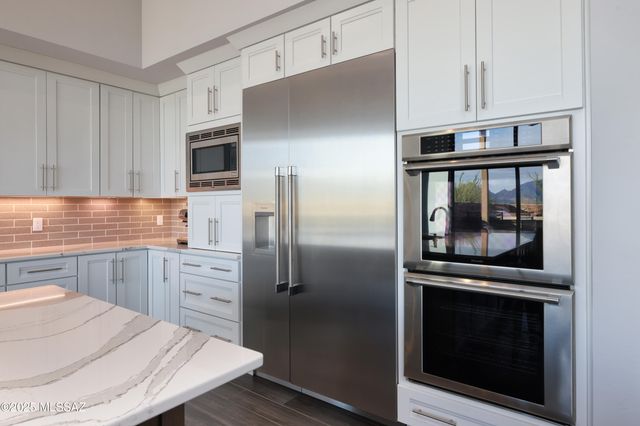 14057 N Flint Peak Drive, Tucson, AZ 85755