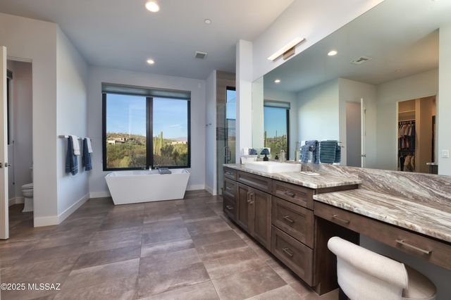 14057 N Flint Peak Drive, Tucson, AZ 85755