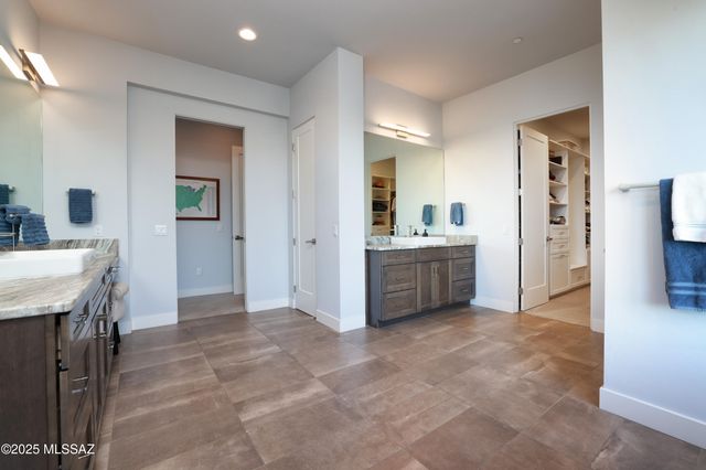 14057 N Flint Peak Drive, Tucson, AZ 85755