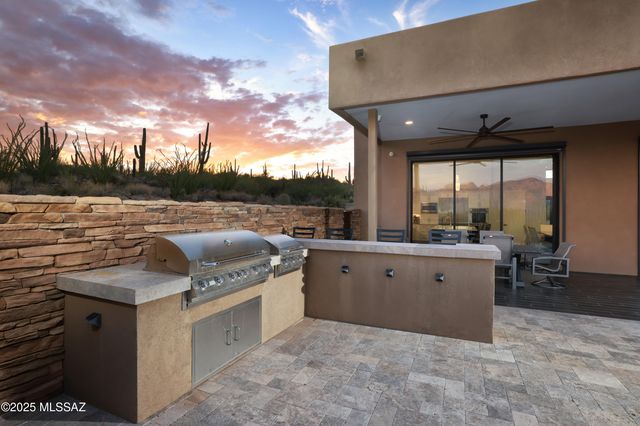 14057 N Flint Peak Drive, Tucson, AZ 85755