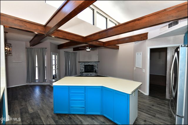 3212 Canyon Point Lane, El Paso, TX 79904