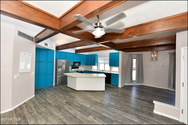 3212 Canyon Point Lane, El Paso, TX 79904