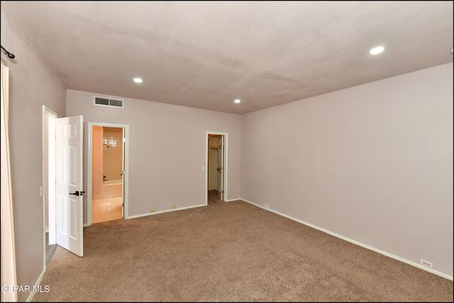 3212 Canyon Point Lane, El Paso, TX 79904