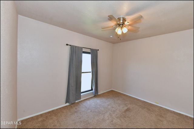 3212 Canyon Point Lane, El Paso, TX 79904