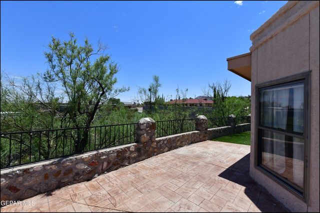 3212 Canyon Point Lane, El Paso, TX 79904