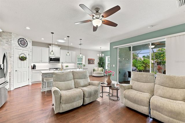 6517 NESTALL COURT, Apollo Beach, FL 33572